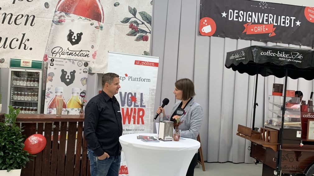 Sigi Kolda im Gespräch mit stp-Botschafterin Katrin Mayer.Foto: Steiner
