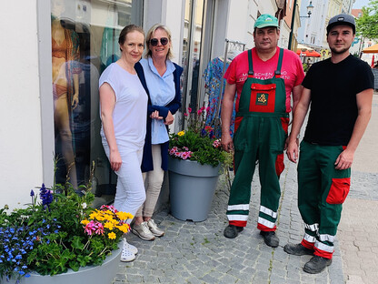 Bunt geblümte Innenstadt