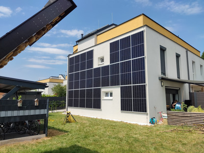 Haus mit PV-Paneelen. (Foto: Claudia Zimmel)