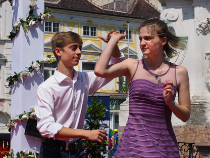 Tanzmusik im Sparkassenpark