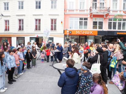 Hier spielt musik.stp City live!  - Duo Nonstop und Kinderchor 