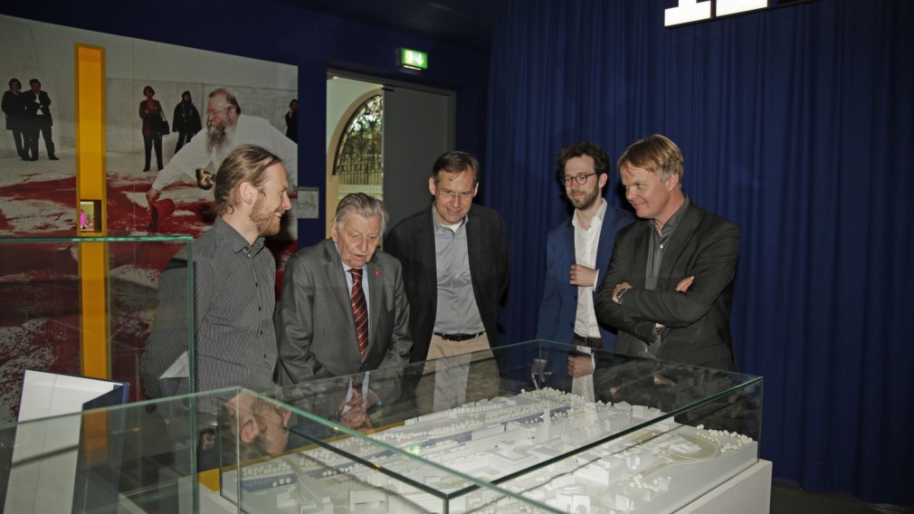 Hugo Portisch besuchte Haus der Geschichte St. Pölten