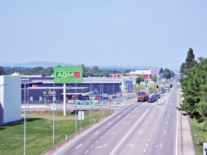 Gewerbegebiet NOE Central im Süden der Stadt St. Pölten. Foto: Josef Bollwein