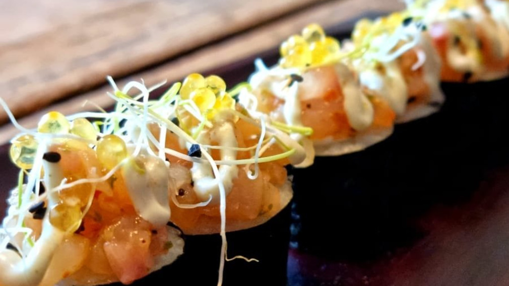 Sushi-Rolls locken in die Kiseki-Bar