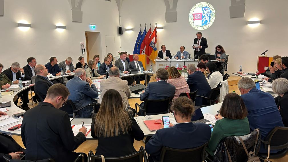 Sitzung des Gemeinderates im Rathaus. (Foto: Kainz)