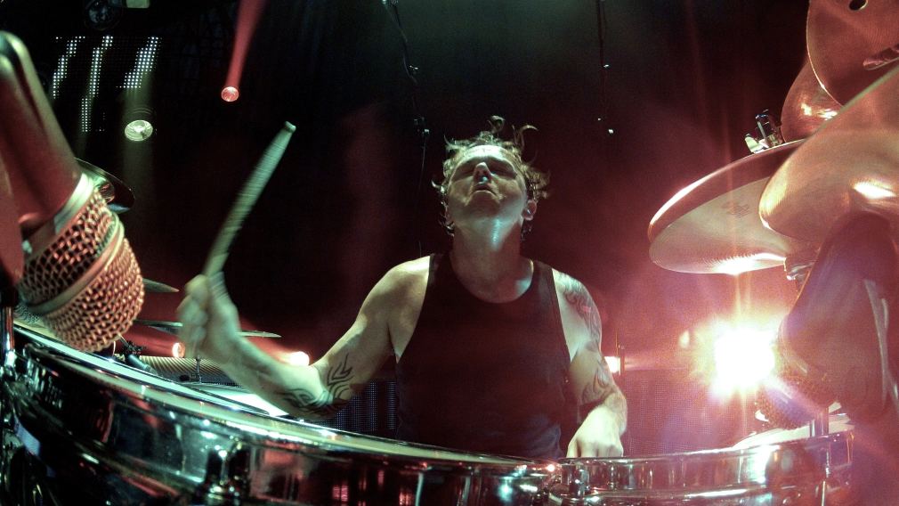 Der Neulengbacher Christian Eigner, Drummer der renommierten Electronic Pop Band Depeche Mode, wird am 26. Juni ausgewählte Solo-Stücke spielen. (Foto: Christian Eigner)