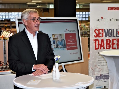 Mag. Dr. Josef Baumgartner bei der Eröffnung des Meet & Greet Zukunftsbiotop KL2