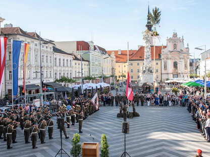 Am 15. Mai ab 17 Uhr findet in der Innenstadt die Staatsvertragsfeier statt. (Foto: zVg/MilKdo NÖ)