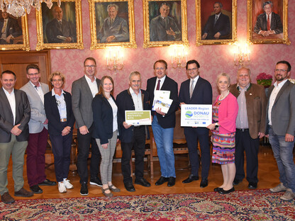 Treffen im Rathaus mit den Partner:innen der Leader-Regionen „Mostviertel-Mitte“ und „Donau NÖ-Mitte“. (Foto: Josef Vorlaufer)