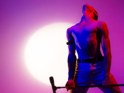 In der Hauptrolle als Freddie Mercury wird der talentierte Florient Cador das Publikum mit seiner darstellerischen Leistung begeistern. (Foto: Europaballett St. Pölten)