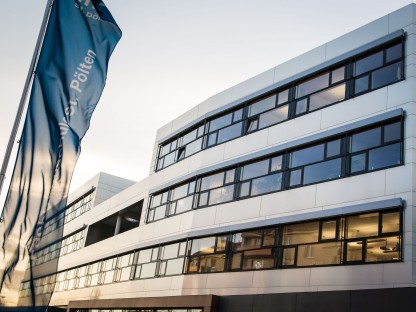 Gebäude-Außenansicht der Fachhochschule St. Pölten. (Foto: Martin Lifka)