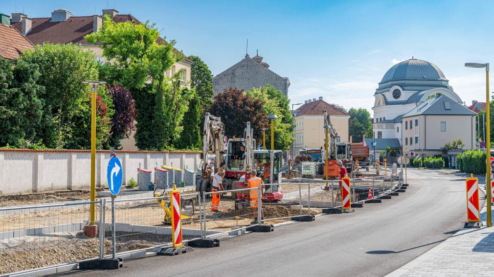 Die Baustelle am Promenadenring in Blickrichtung Ehemaliger Synagoge. (Foto: Christian Krückel)