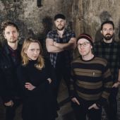 The Burning Flags: Symbiose aus Punk und Alternative Rock mit lebensnahen und poetischen Inhalten.