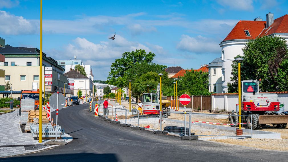 Die Baustelle am Promenadenring in Blickrichtung Ehemaliger Synagoge. (Foto: Christian Krückel)