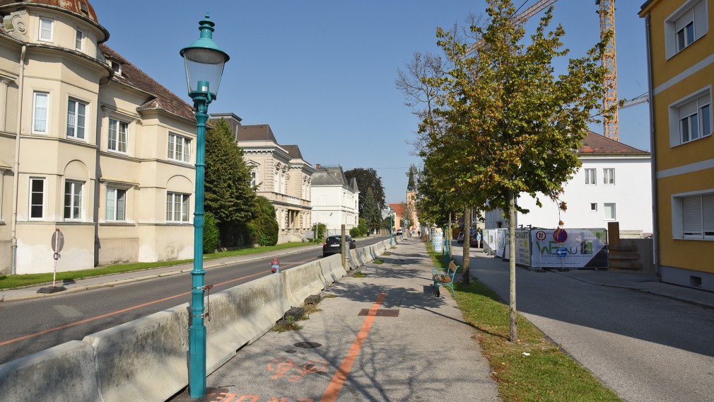 Sperre der Julius Raab-Promenade zwischen dem Linzer Tor und der Heßstraße. (Foto: Josef Vorlaufer)