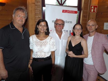 Meet & Greet der Plattform St. Pölten beim Europaballett St. Pölten. Michael Fichtenbaum, Karin Schreylehner, Peter Breuer, Anastasia Irmiyaeva und Philipp Preiss. Foto: Rlebnisreich. 