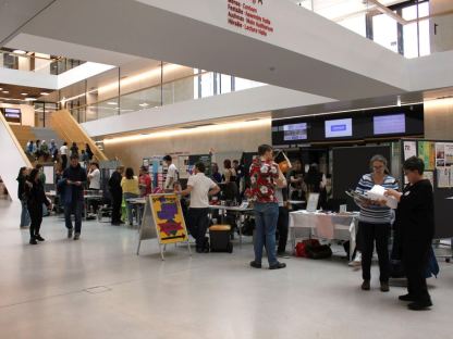 Foto vom Tag der Diversität am Campus St. Pölten. (Foto: Suttneruni Cengiz Kann)