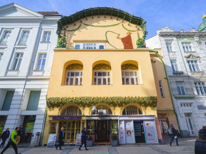 Das Stöhr-Haus von Architekt Josef Maria Olbrich in der Kremser Gasse ist eines der bedeutendsten Jugendstilgebäude in St. Pölten. Foto: Arman Kalteis