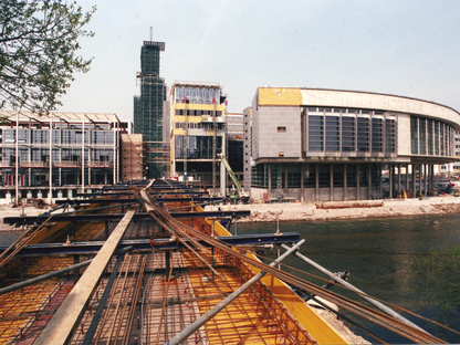 Der Bau des Regierungsviertels. (Foto: Stadtarchiv St. Pölten)