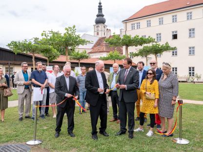 Gruppenfoto mit allen an dem Projekt beteiligten Personen.