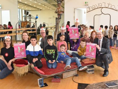 Zahlreiche Kinder und Erwachsene feierten die Premiere des Big Bang Festivals. (Foto: Vorlaufer)