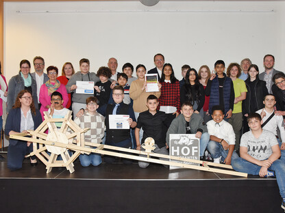 Der erste Preis der 4-6 Schulstufe geht an die NÖ Musikmittelschule Dr. Theodor Körner 2, Klasse 2c. (Foto: Josef Vorlaufer)