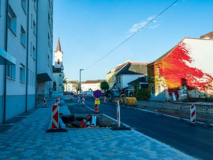 Ein Foto der Baustelle in der Dr. Karl Renner-Promenade zwischen Linzertor und Schulgasse. (Foto: Christian Krückel)