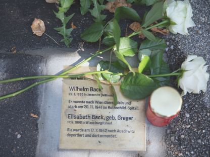 Stein der Erinnerung für Wilhelm und Else Back. (Foto: Bernadette Dewald)