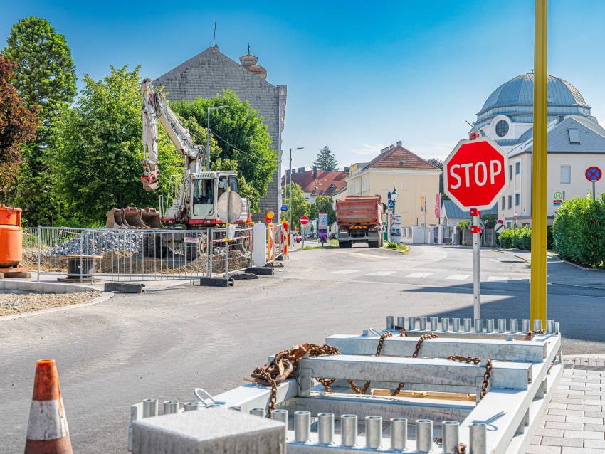 Die Baustelle am Promenadenring in Blickrichtung Ehemaliger Synagoge. (Foto: Christian Krückel)