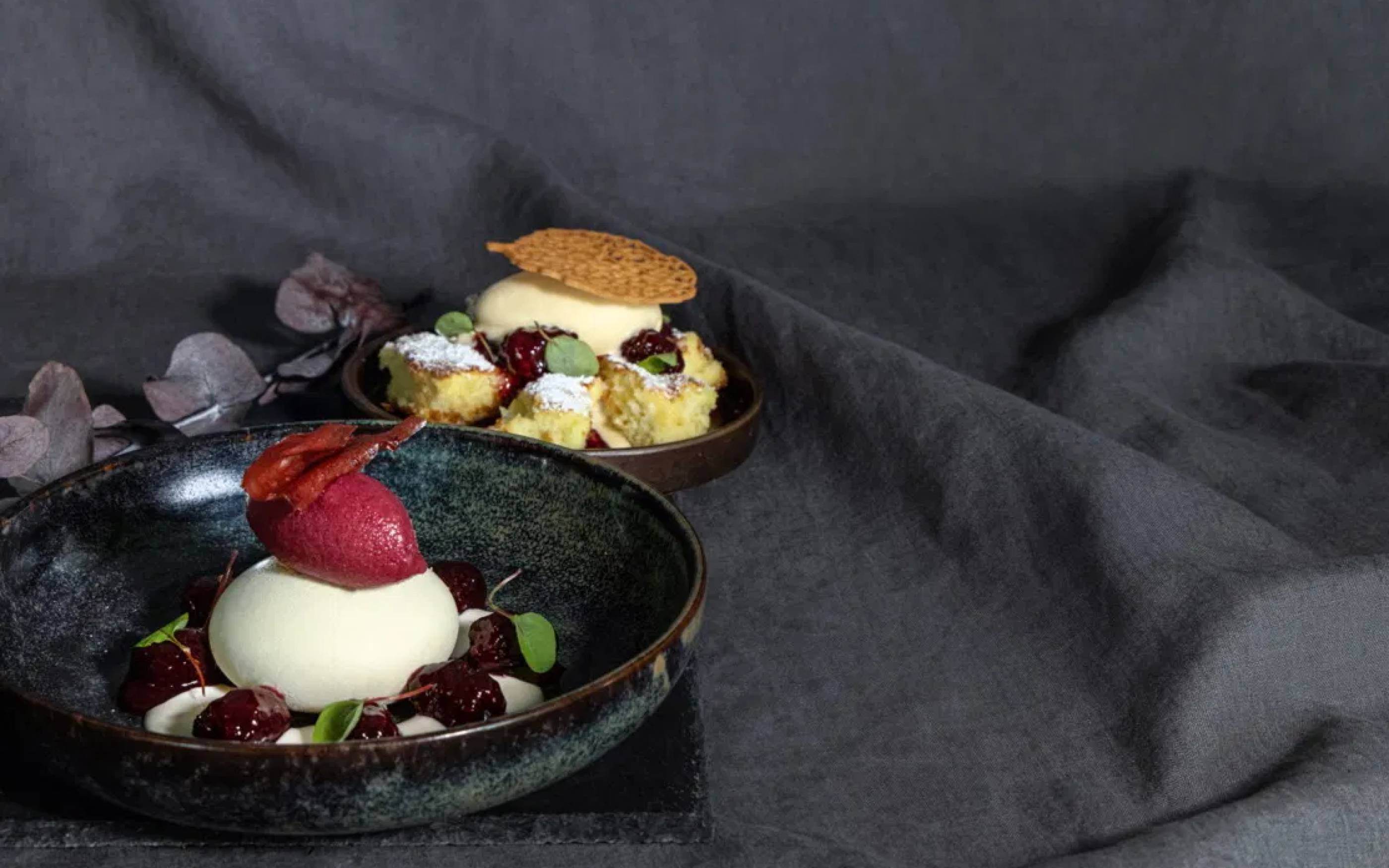 Zweierlei Griess mit Brombeere (Foto: Xenia Trampusch)